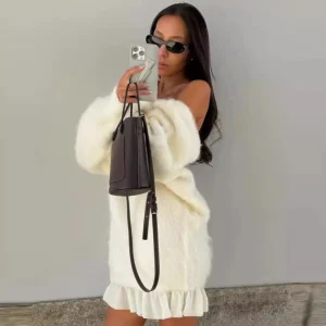Autumn Winter Women Fashion Long Sleeve Backless Knitted Sweater